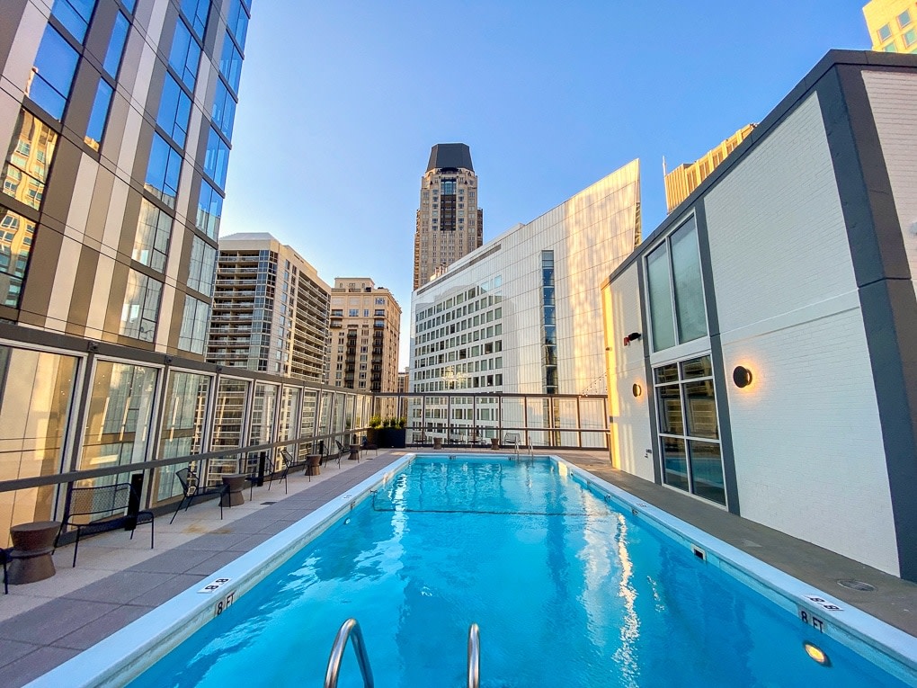21 East Chestnut Image 21