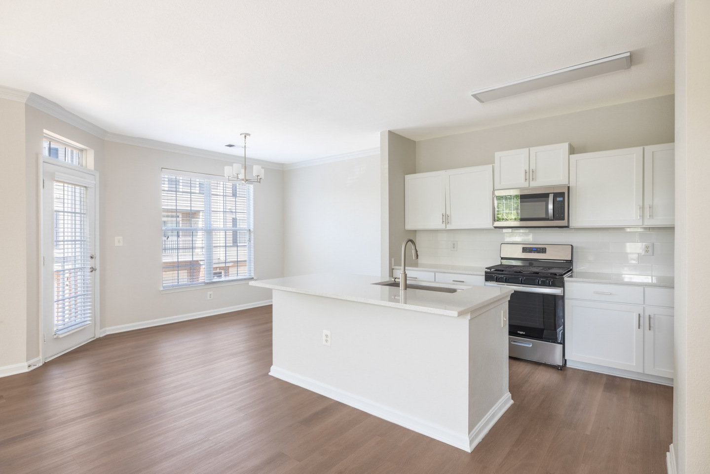 Cameron Court Image 8