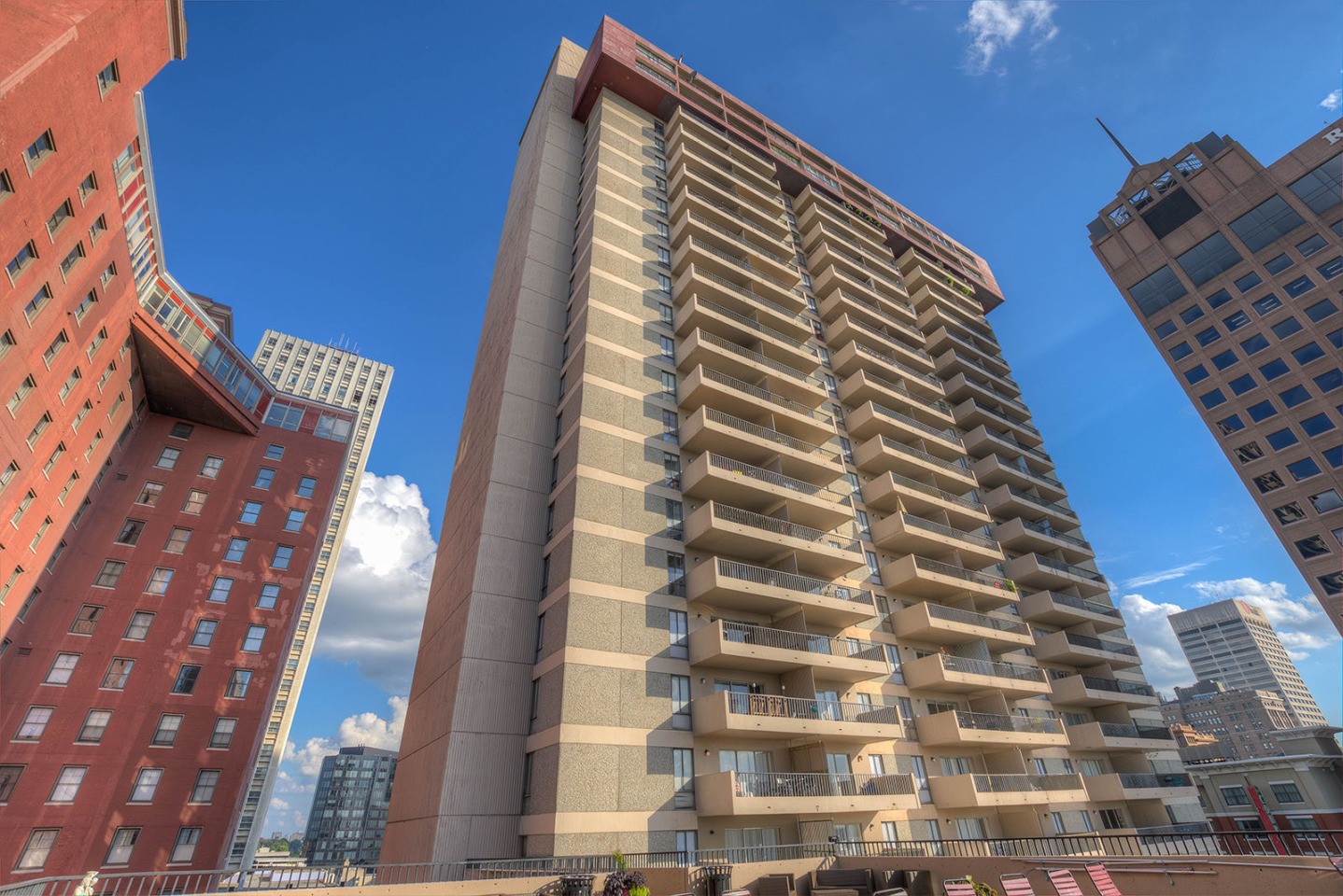Indigo Riverview Image 19