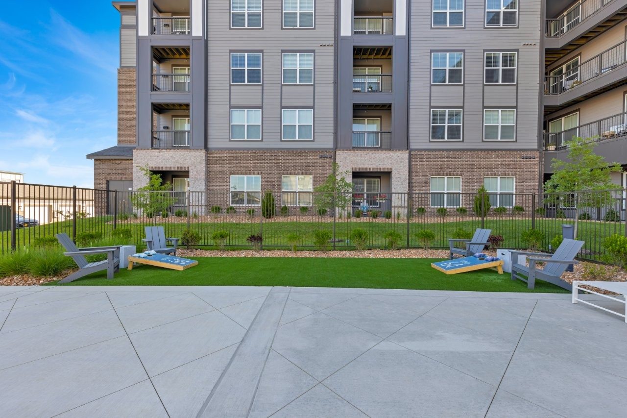Avenue64 Image 33