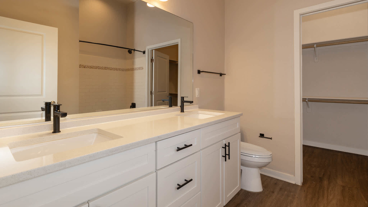 Arbour Square Apartment Image 30