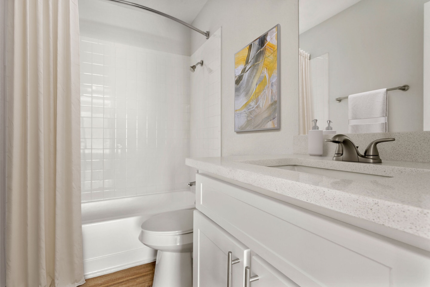 Calloway at Las Colinas Apartment Homes Image 7