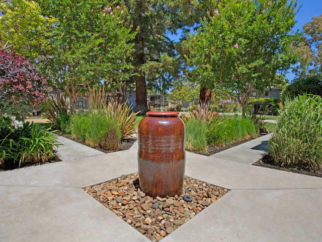 600 Whisman Image 7