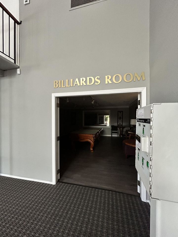 Edgewater Apartments Image 18
