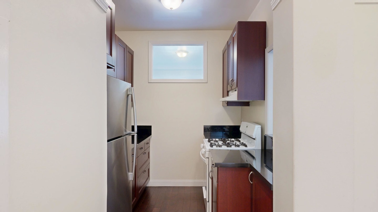 1395 Golden Gate Avenue Image 6