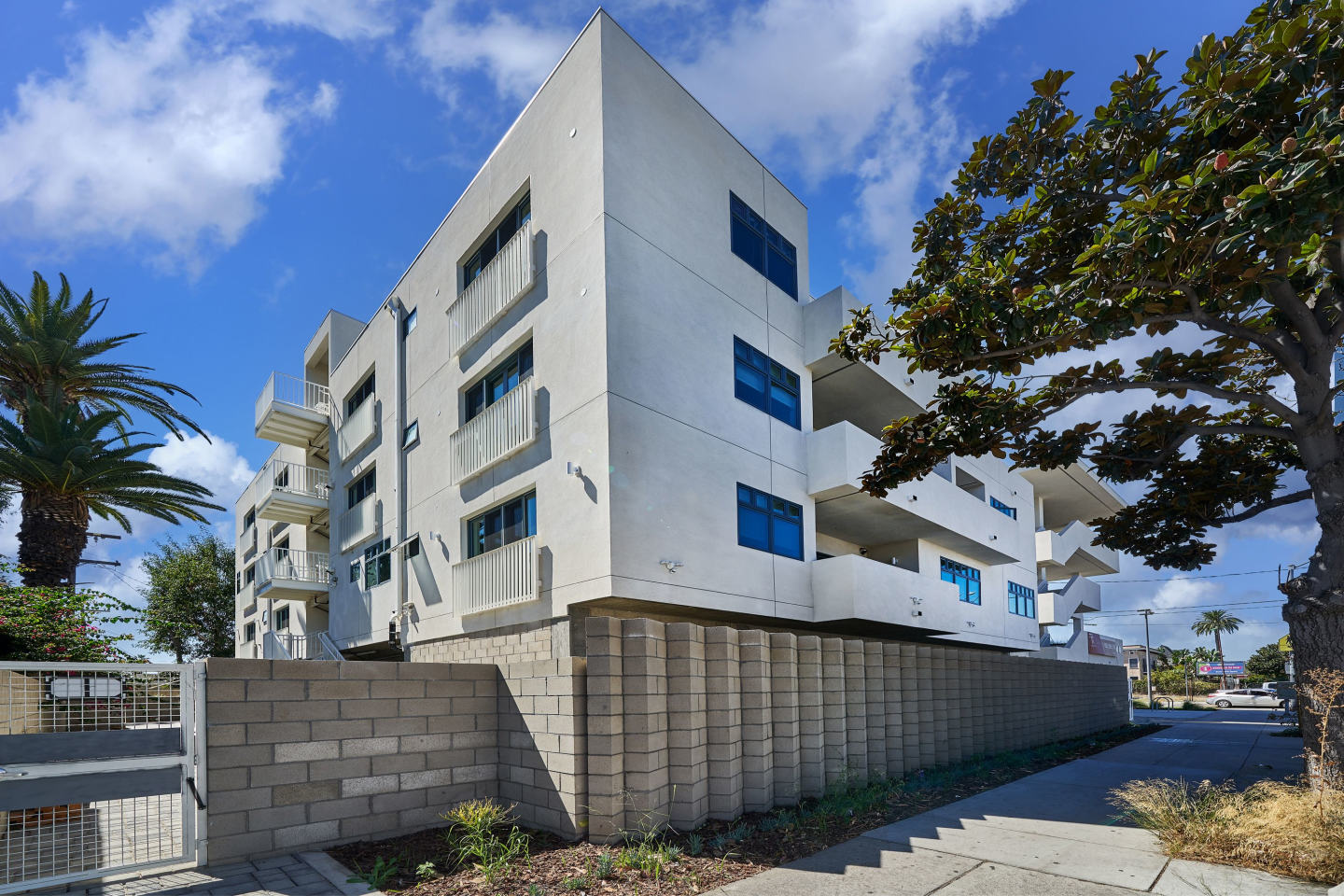 2600 S Catalina Street - Co-Living Image 16