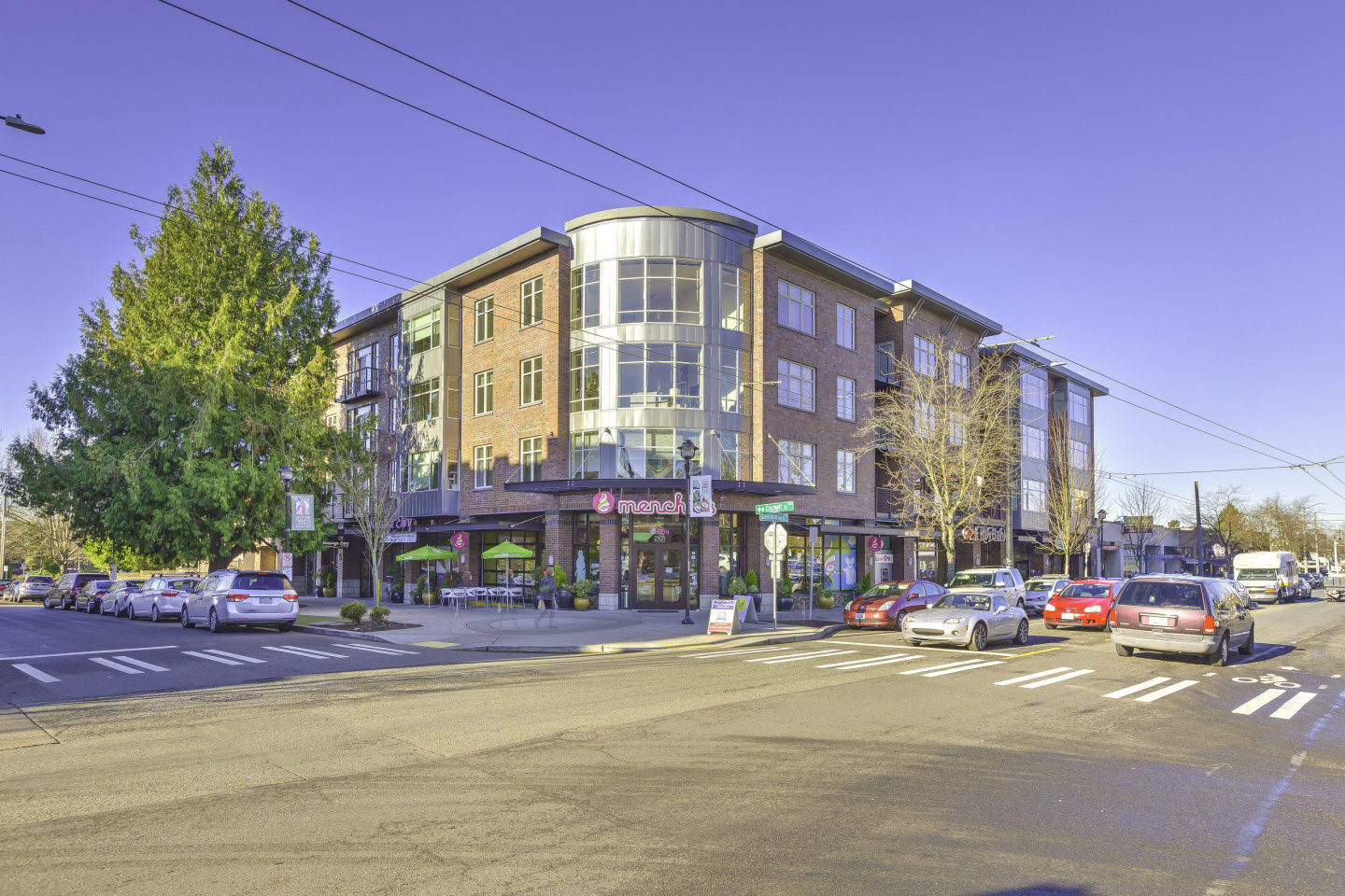 Queen Anne Collection Image 13