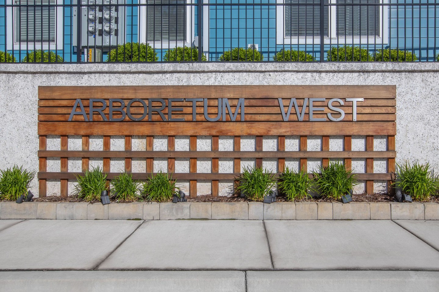 Arboretum West Image 5