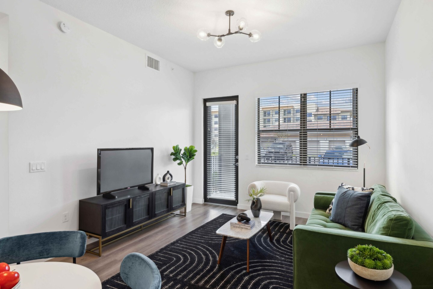 Residences of Highland Image 6
