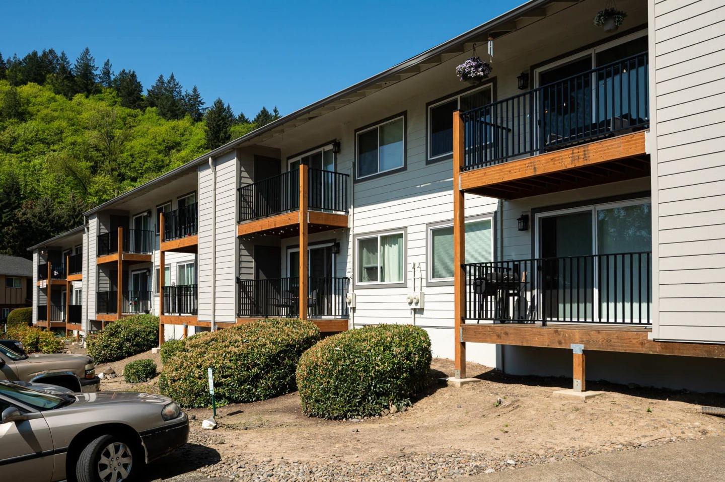 Greenbriar Village Image 16