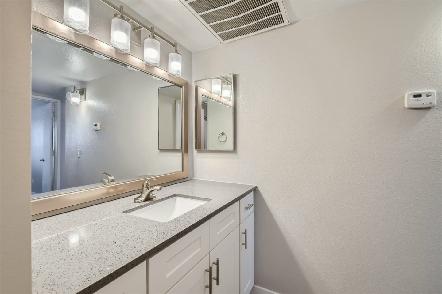 Rise Midtown Apartments Image 75