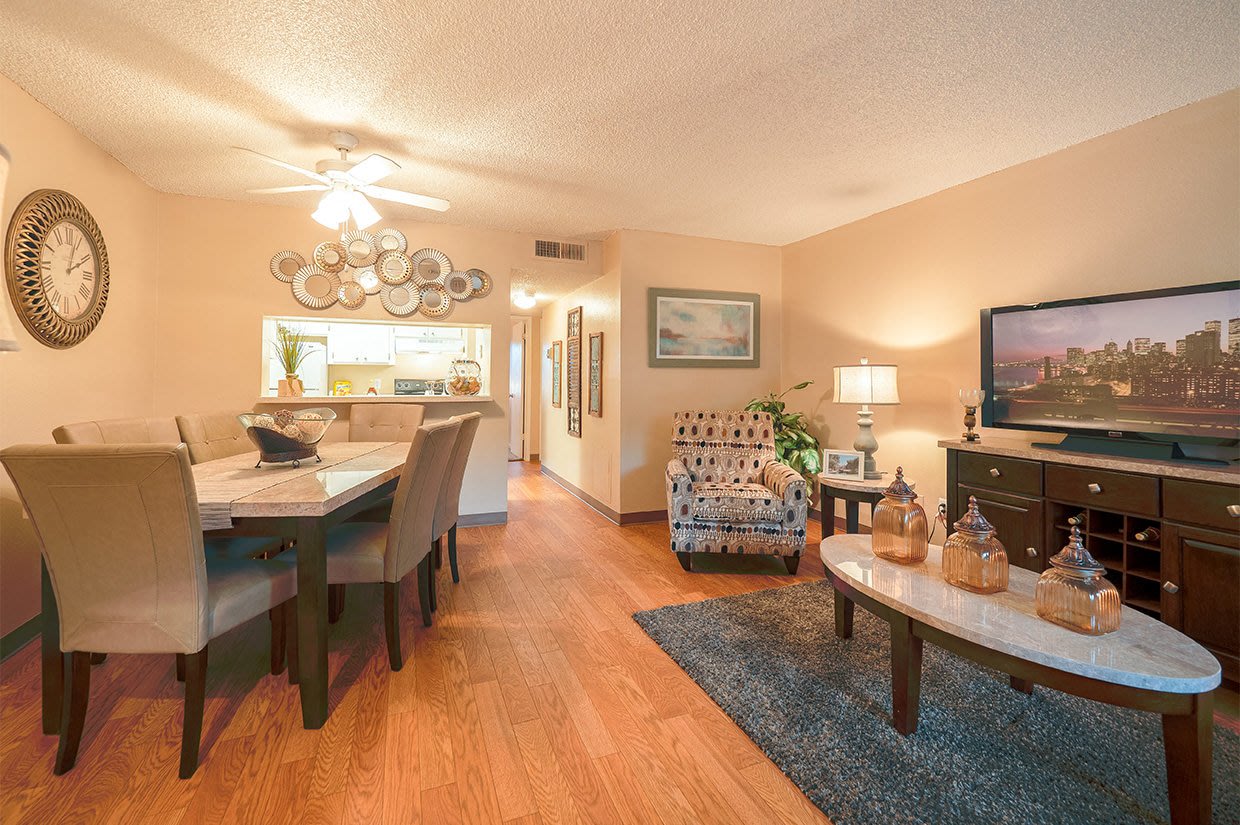 The Pearl at Spring Creek Image 9