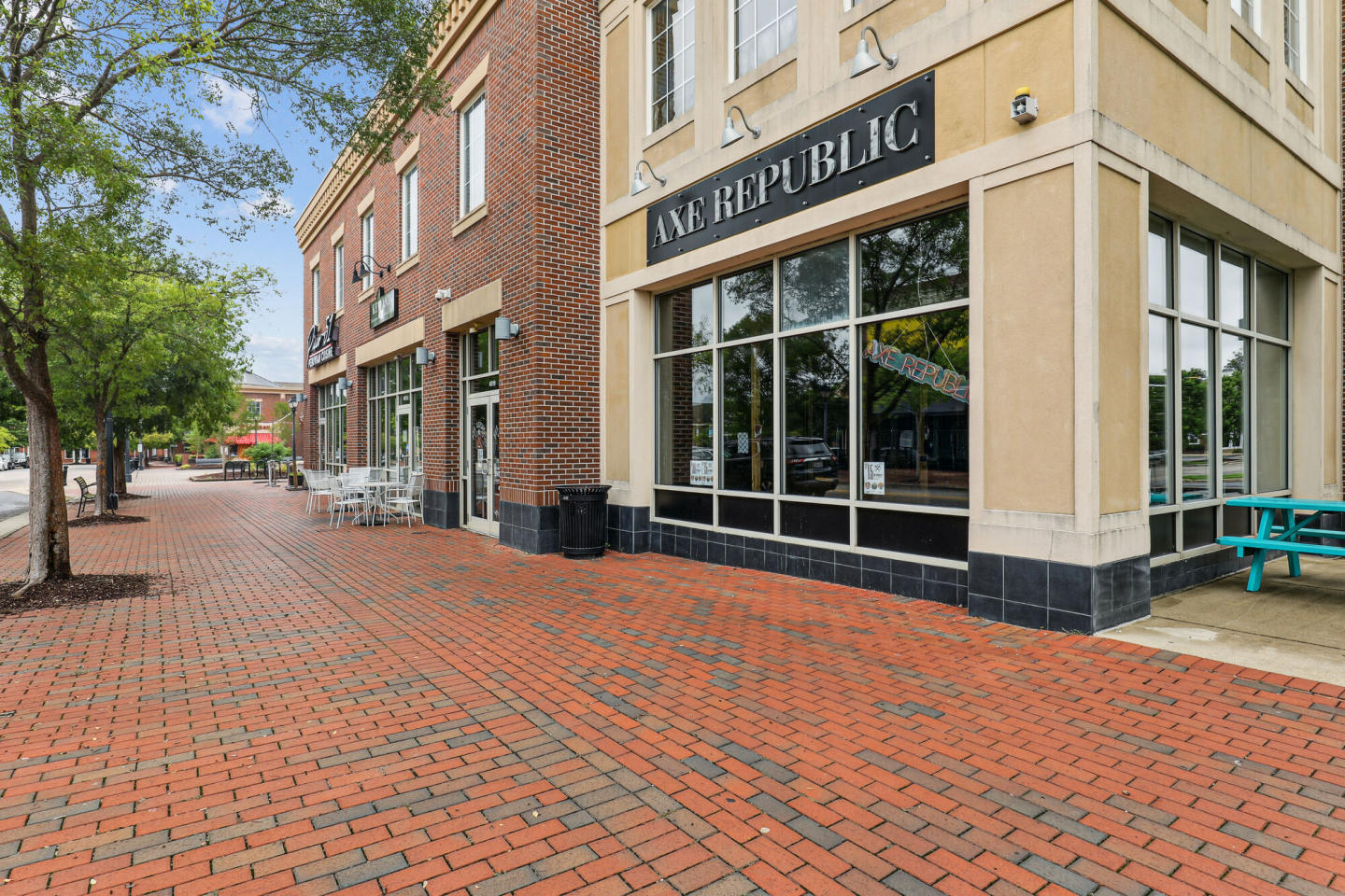 The Pointe at New Town Image 33