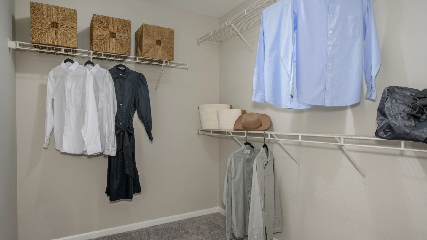 Lenox West Luxury Apartments Image 13