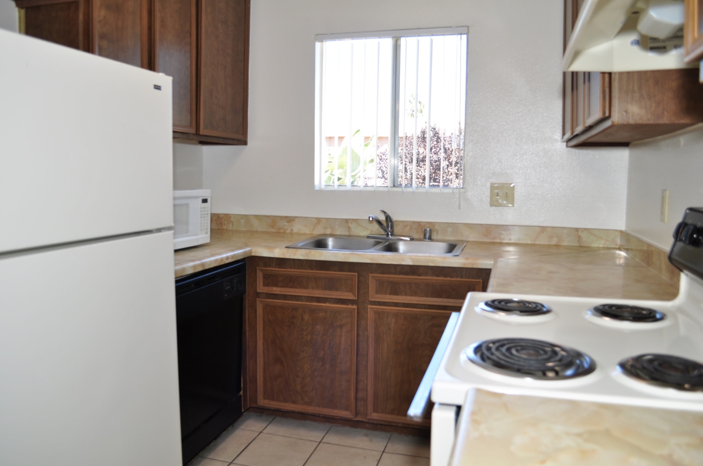 Ashwood Apartments Image 7