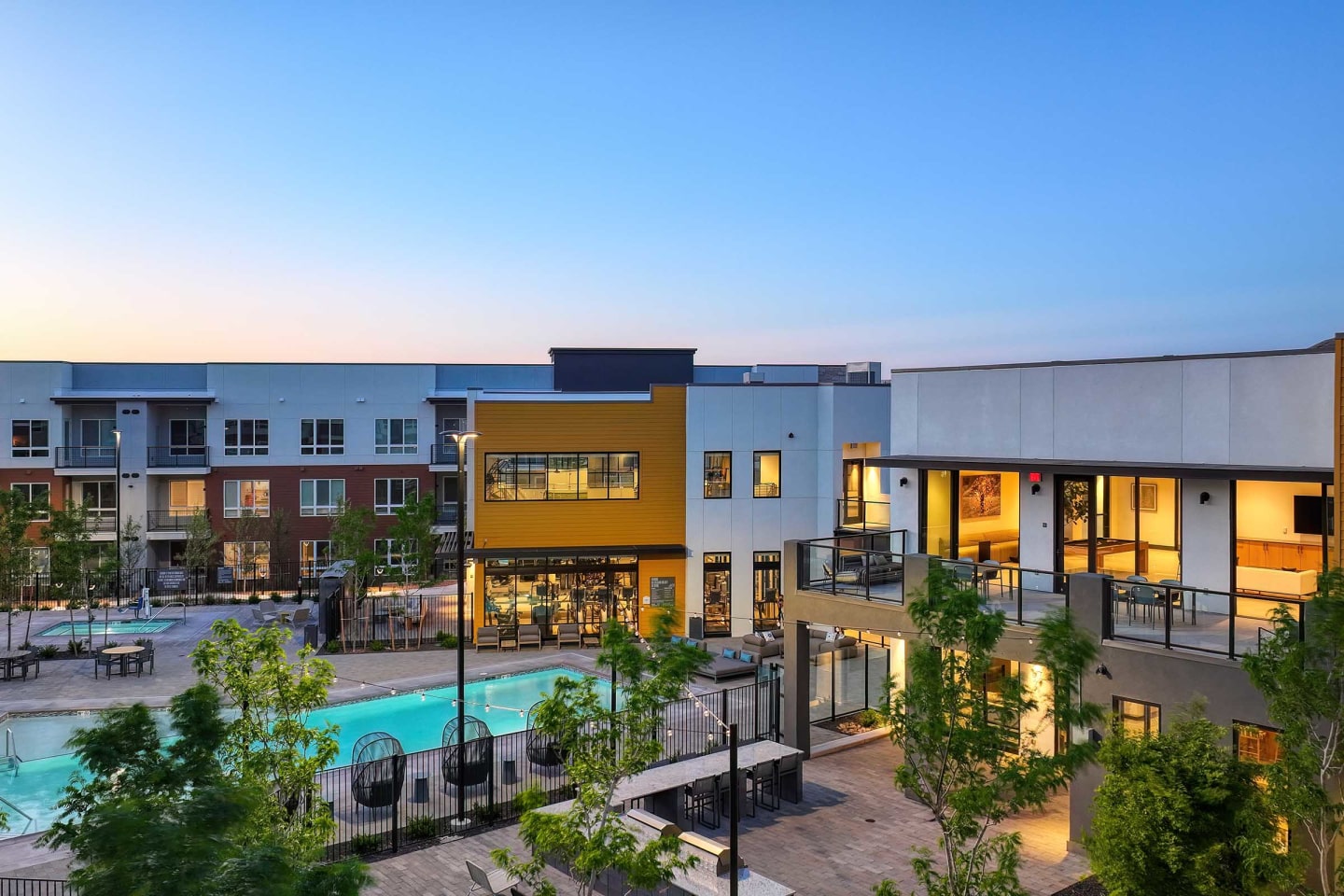 Halcyon Apartments Image 58