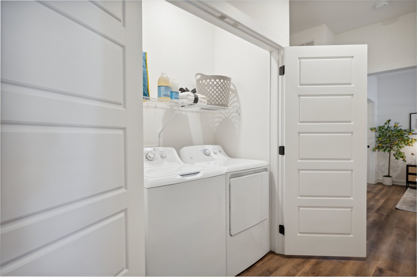 Farmhouse Luxury Apartments Image 33