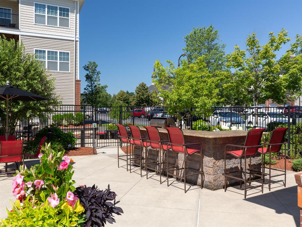 Edgewood Apartments Image 6