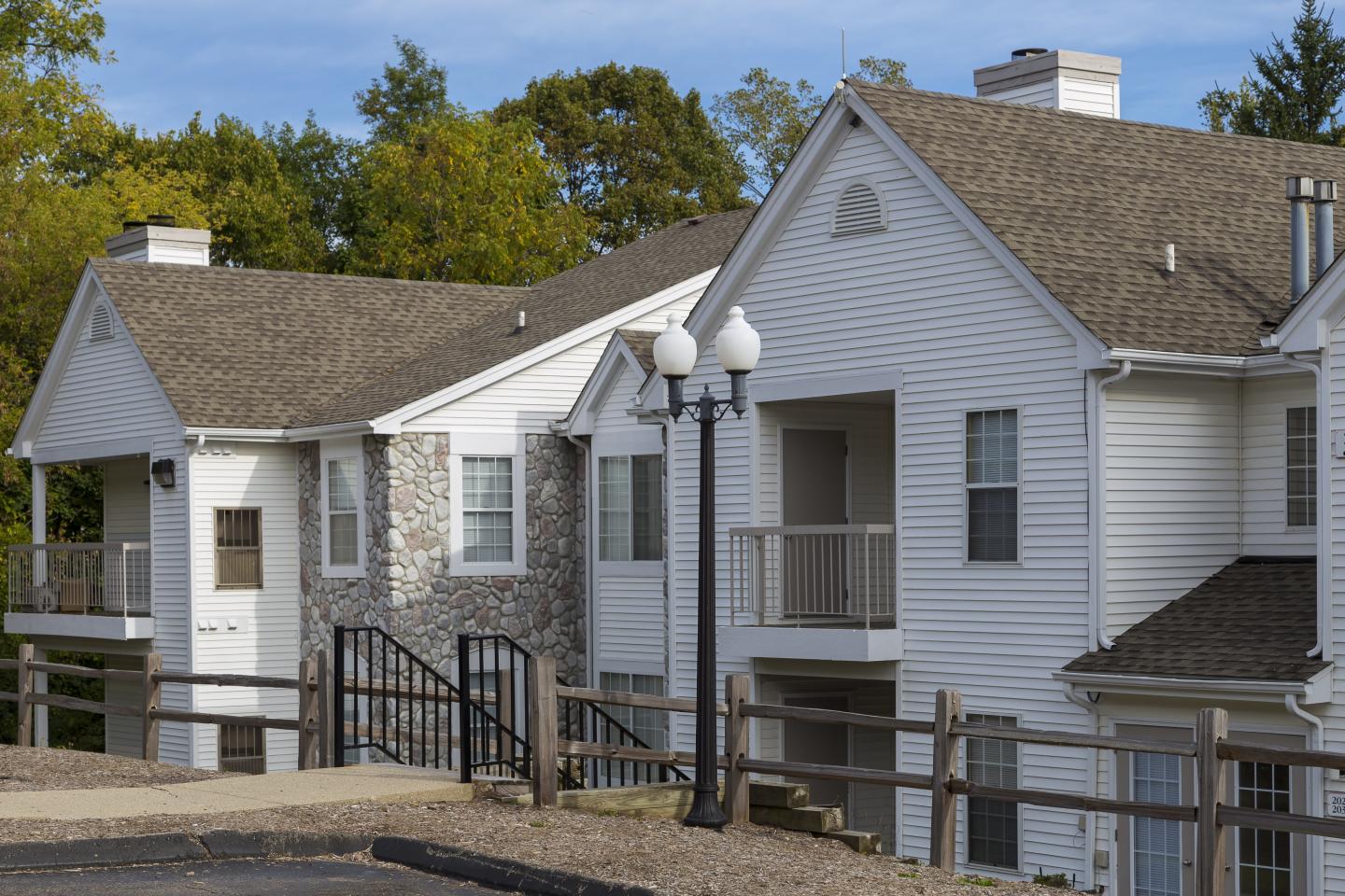 Village Club of Farmington Hills Image 13
