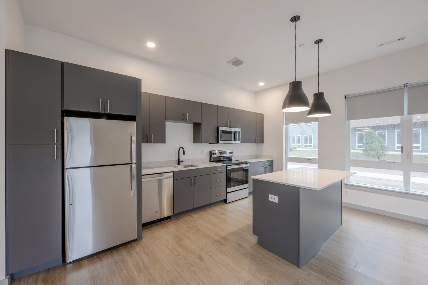 Seacoast Residences Image 5