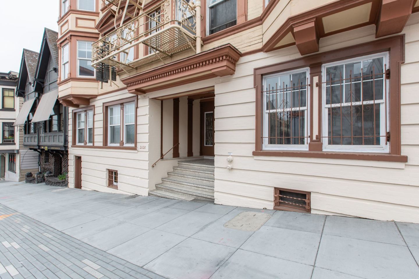 2128 Van Ness Avenue Image 16