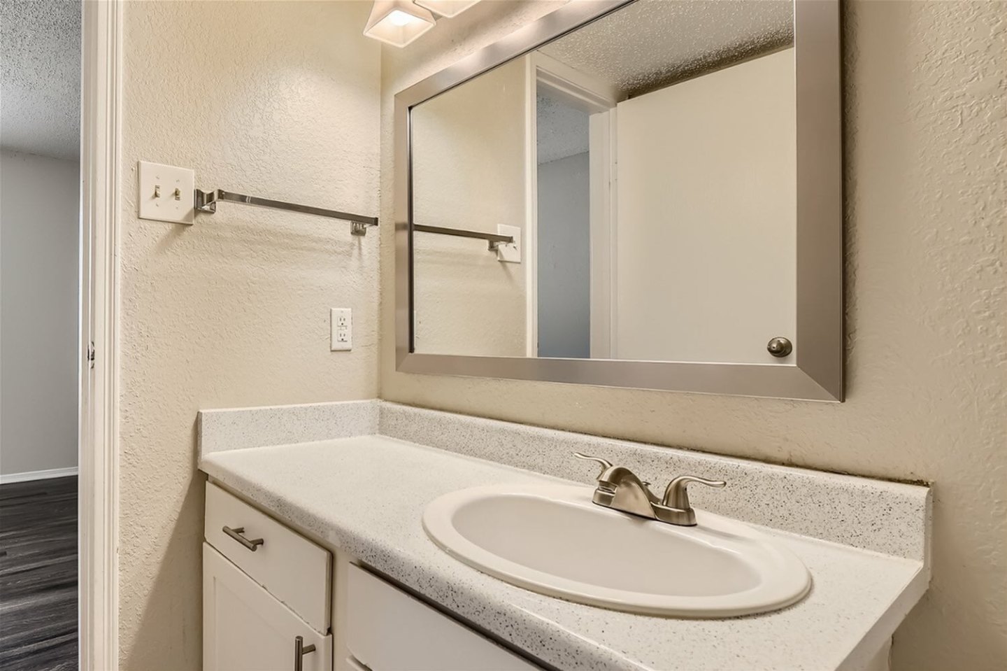Rise Spring Pointe Image 60
