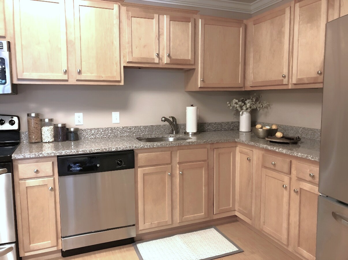 Sugar Hill Apartments Image 17