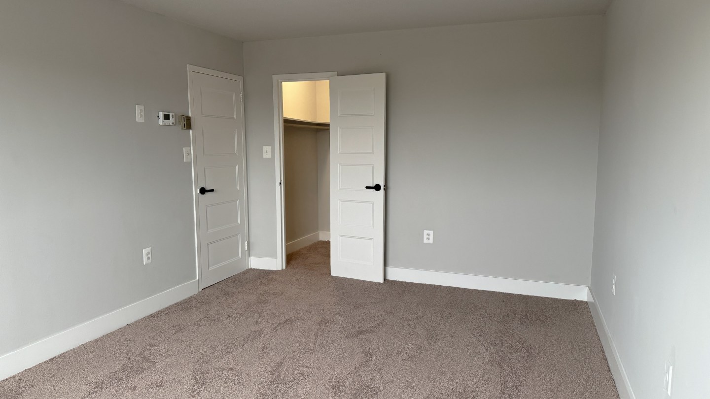 Hampshire Tower Apartments - Affordable Housing Image 6
