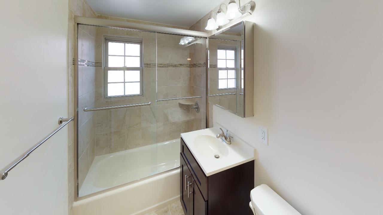 Spring Hill Apartments Image 14