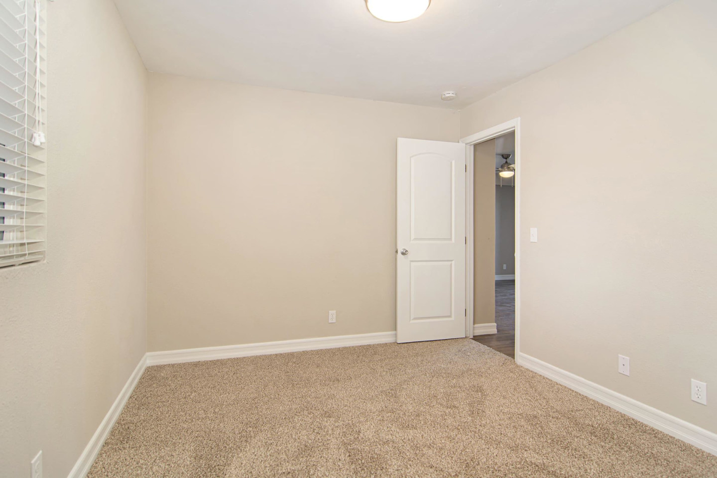Pacific Cove Image 25