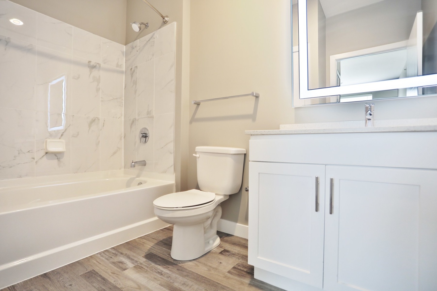 Element Oakwood Image 34