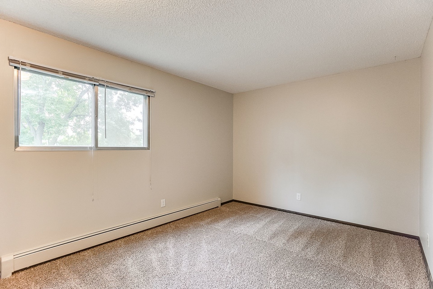 3727 Foss Road Image 11