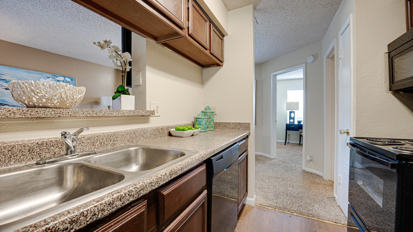 Woodland Hills Image 5