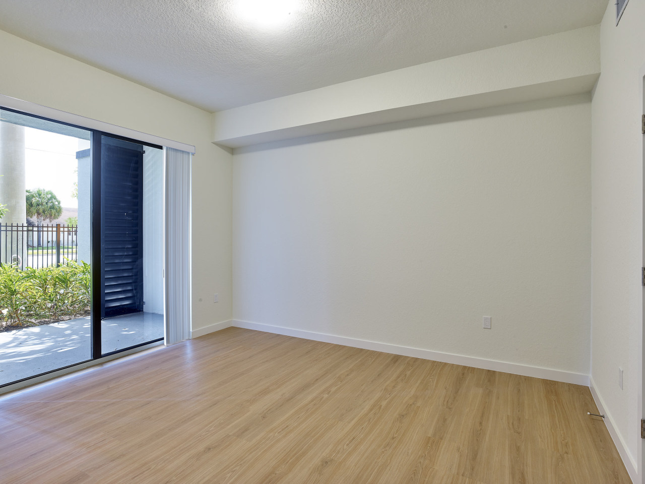 Gateway Luxury Apartments Image 14