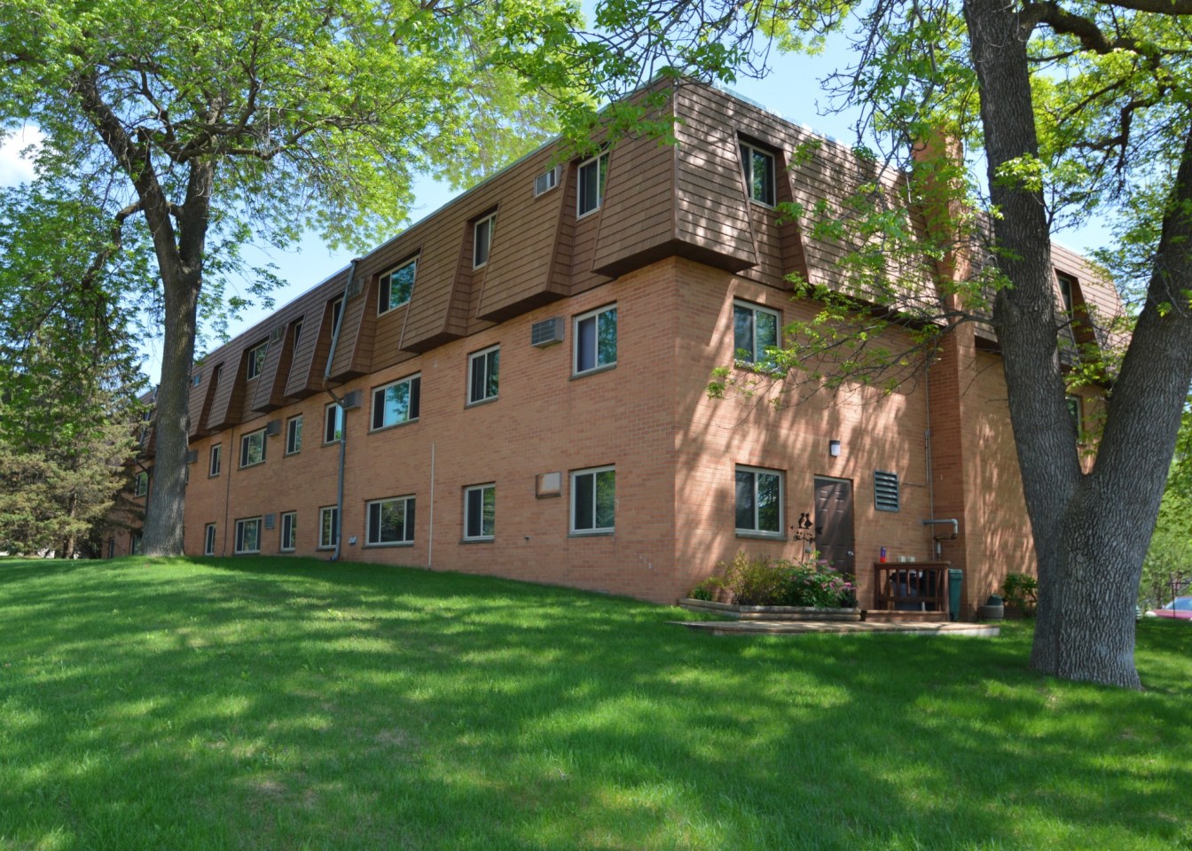 17th Avenue Flats Image 1