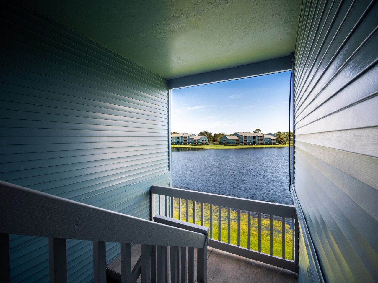 The Savannahs at James Landing Apartments Image 12
