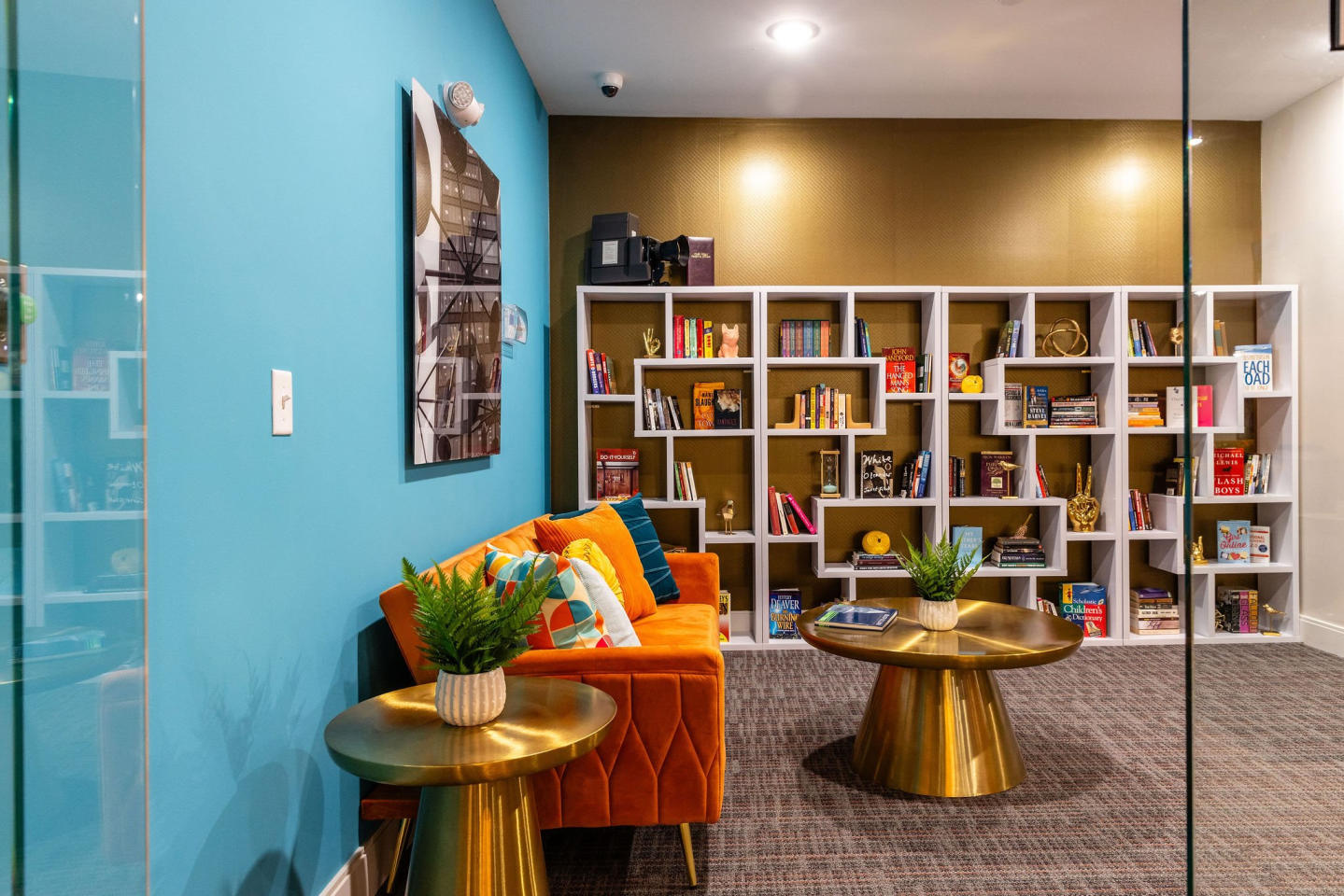 The Residence at 1000 Elm Image 57