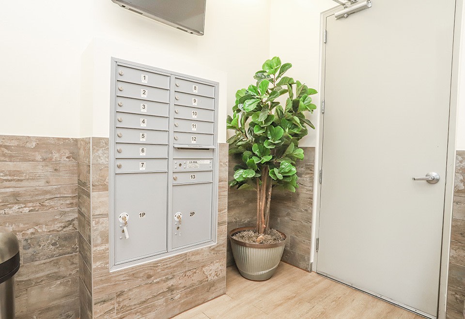 Curtis Street Lofts Image 12