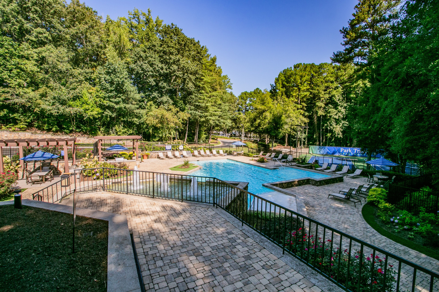 Park Trace Apartments Image 2