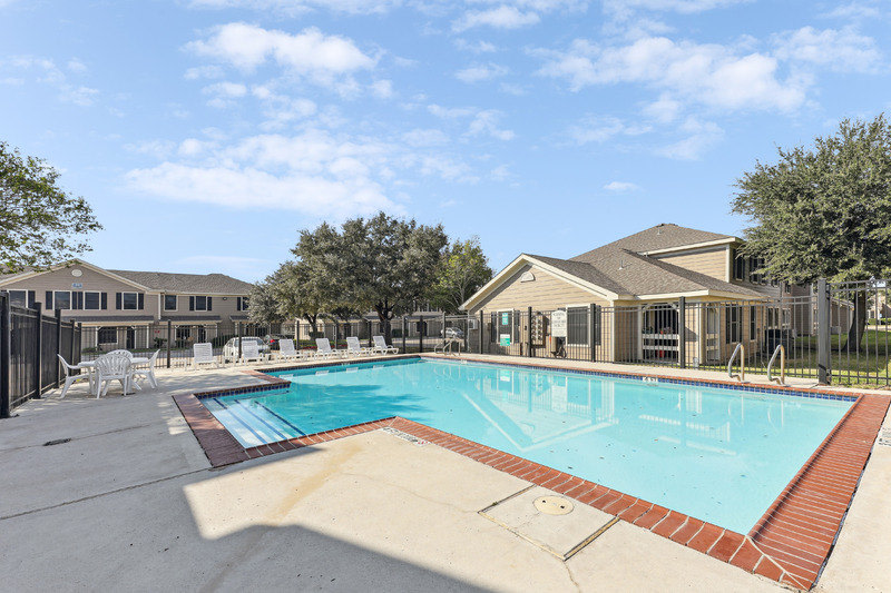Southpark Village Image 8