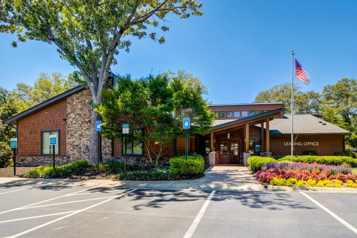 Lodge on the Chattahoochee Image 7