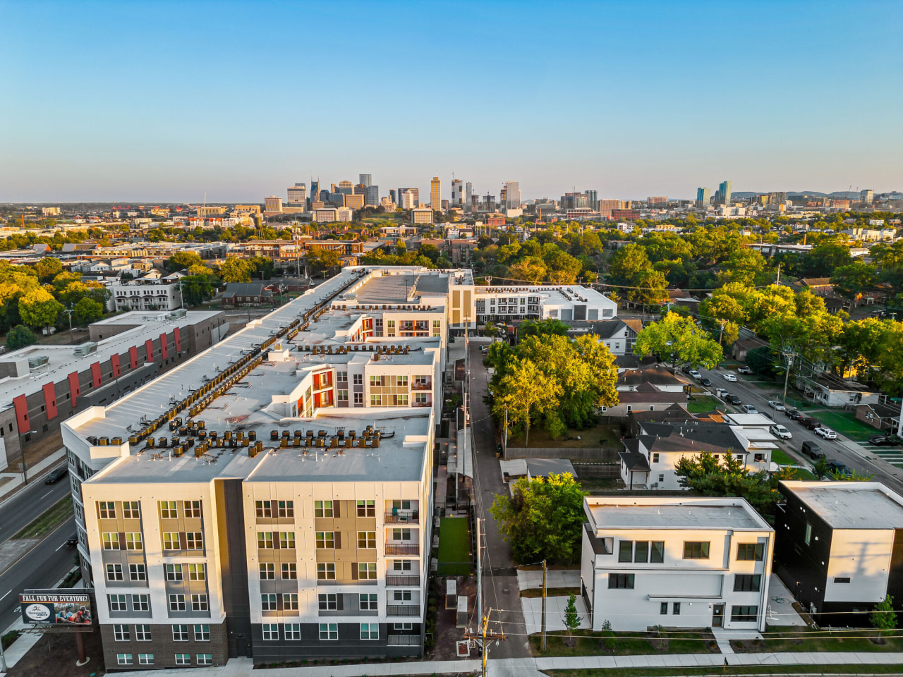Towne Nashville Image 70