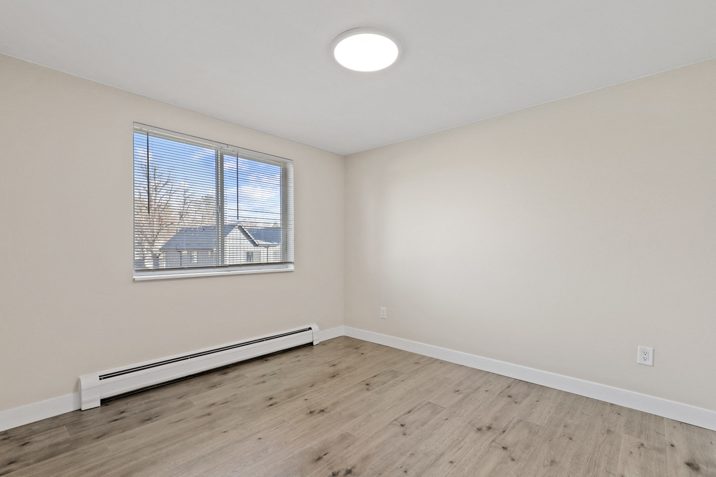 3600-3640 S Fox Street Image 13