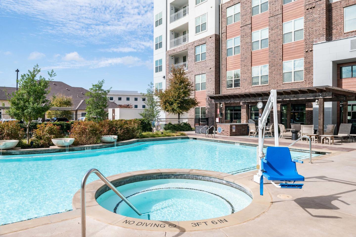 Overture Highlands - 55+ Apartment Homes Image 36