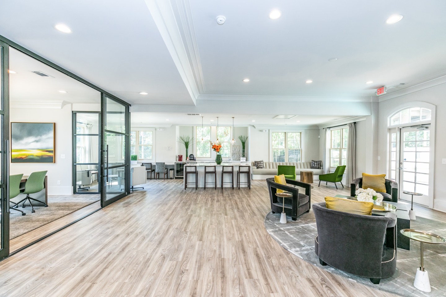 1401 West Paces Image 3