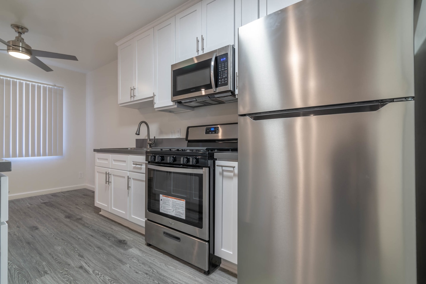4764 Forman Ave. Image 4