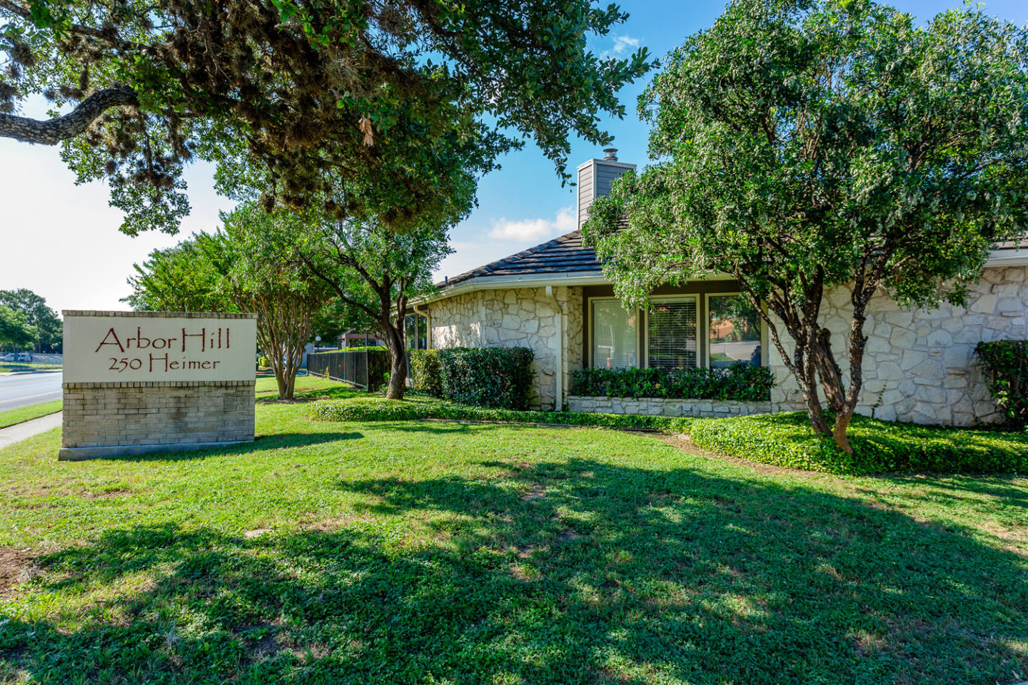 Arbor Hill Image 9
