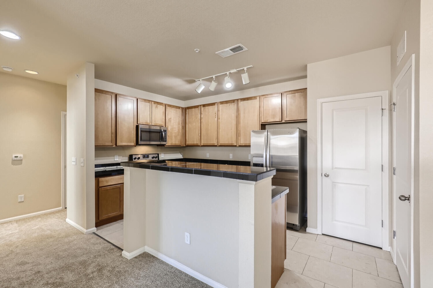 Maple Leaf Townhomes Image 5