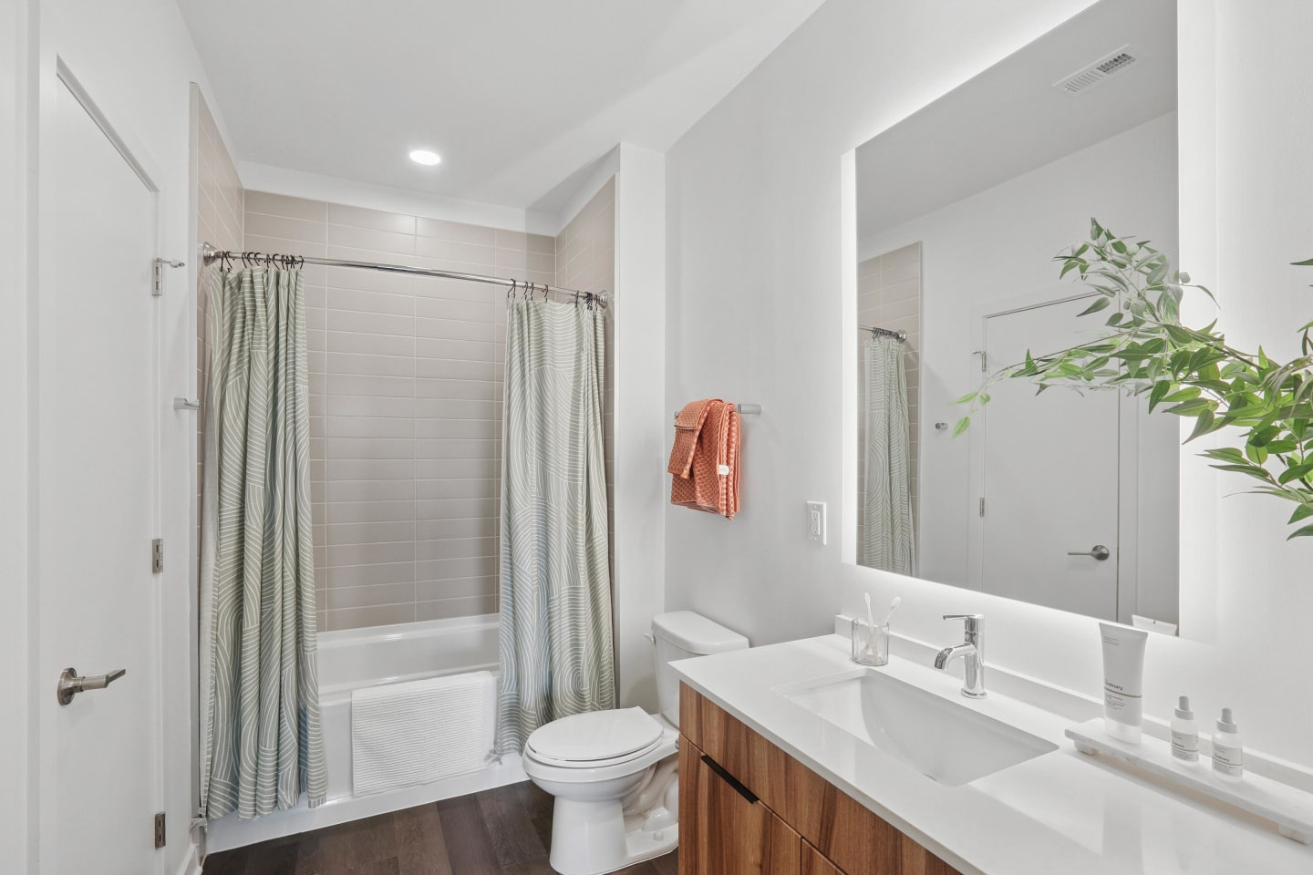 Logic Apartments Image 18