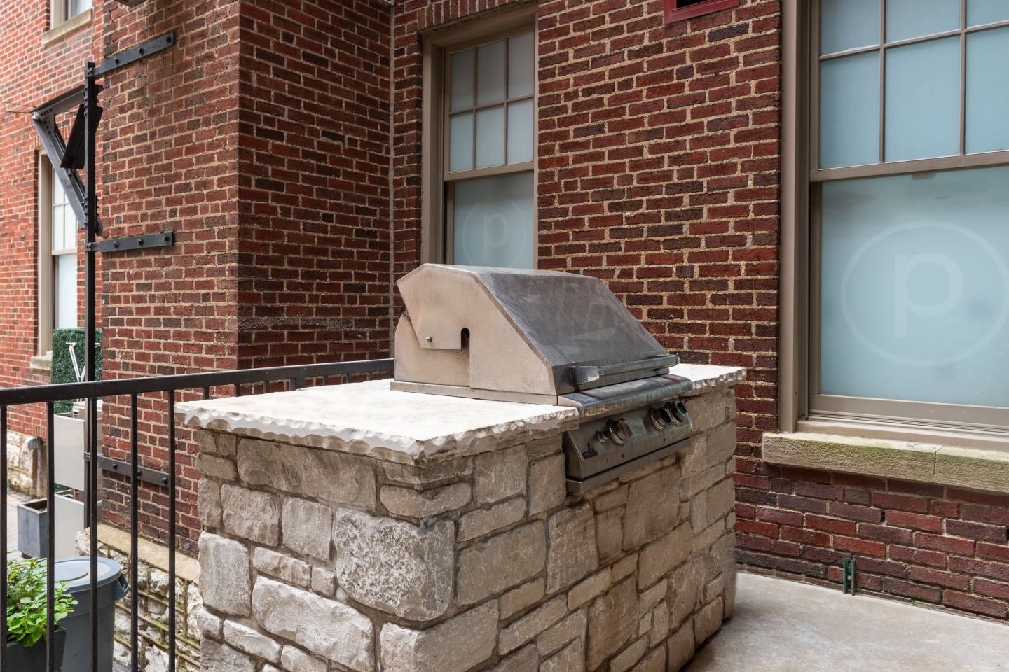 York House Image 22